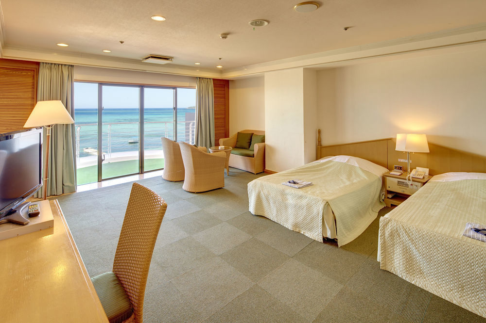 Resort Hotel Bel Paraiso Nakijin Eksteriør billede